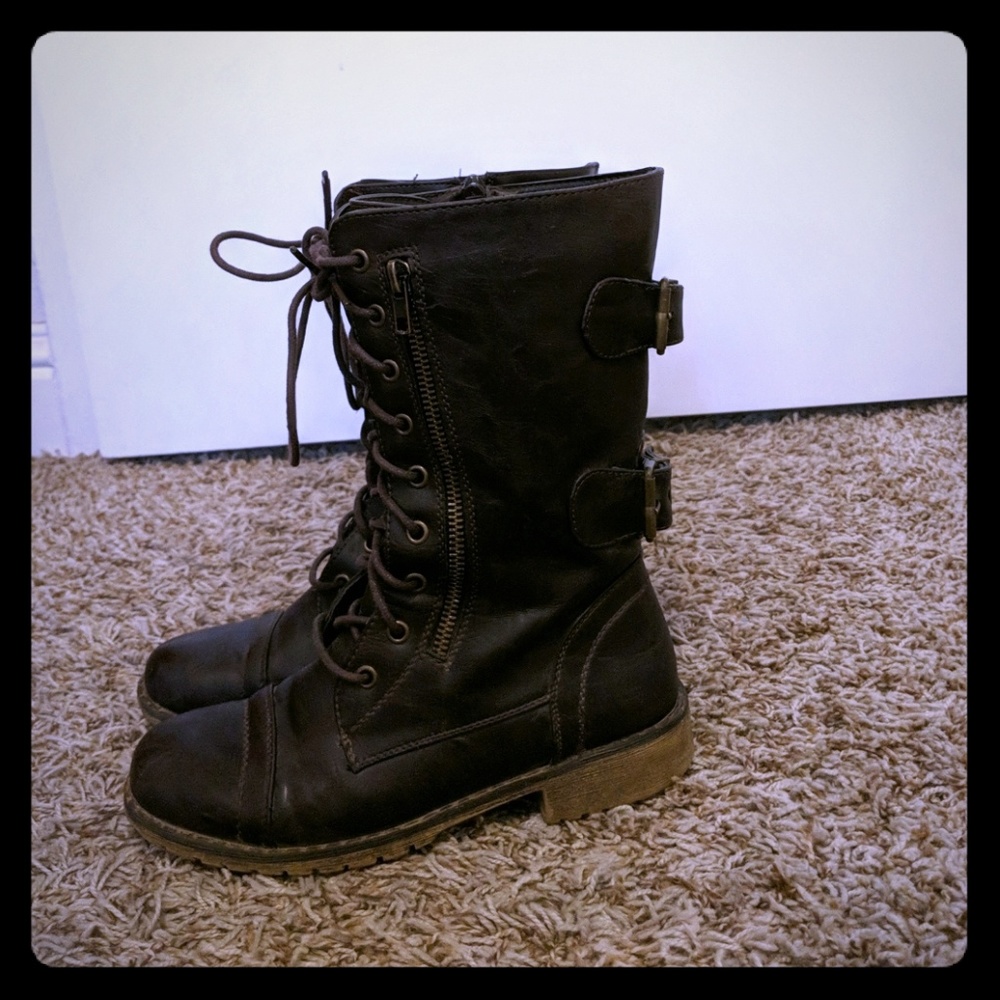 Brown boots